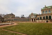 Le Zwinger et ses cours, Dresde, Allemagne