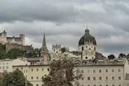 Grünmarkt et le marché de l'Universitätsplatz, Salzbourg, Autriche