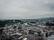 Vieille ville, Getreidegasse et jardins Mirabell, Salzbourg, Autriche