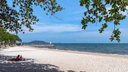 Statue de la sirène et front de mer, Kep, Cambodge