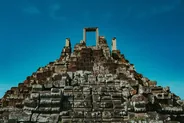 Pyramide de Prasat Thom, Koh Ker et le nord, Cambodge