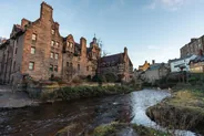 Dean Village et le Water of Leith, Édimbourg, Écosse