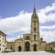 Cathédrale d'Oviedo et la Chambre sainte, Oviedo et Gijón, Espagne du Nord