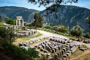 Tholos de Marmaria et gymnase antique, Delphes, Grèce