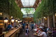 Le quartier juif et ses bars en ruine, Budapest, Hongrie