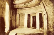 Hypogée de Ħal Saflieni, Le Sud : Marsaxlokk, temples et Grotte bleue, Malte