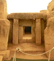 Temples de Ħaġar Qim et Mnajdra, Le Sud : Marsaxlokk, temples et Grotte bleue, Malte