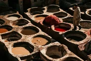 Tanneries de Chouara depuis une terrasse, Fès, Maroc