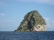 Rocher du Diamant depuis la côte, Le Diamant, Martinique