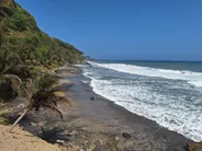 Anse Couleuvre et sa plage noire, Montagne Pelée, Martinique