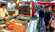 Le marché aux poissons et Torgallmenningen, Bergen, Norvège