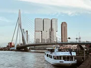 Le ferry-bus sur la Meuse, Rotterdam, Pays-Bas
