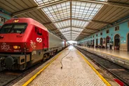 Gare de Pinhão et ses azulietas, Vallée du Douro, Portugal classique