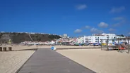 Grande plage et front de mer, Nazaré, Portugal classique