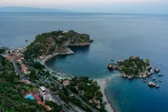 Isola Bella et la plage de Mazzarò, Taormine, Sicile