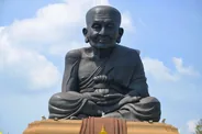 Wat Huay Mongkol et la statue de Luang Pho Thuat, Hua Hin, Thaïlande, îles du golfe