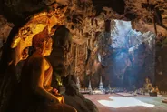 Grotte de Khao Luang et ses bouddhas, Phetchaburi, Thaïlande, îles du golfe